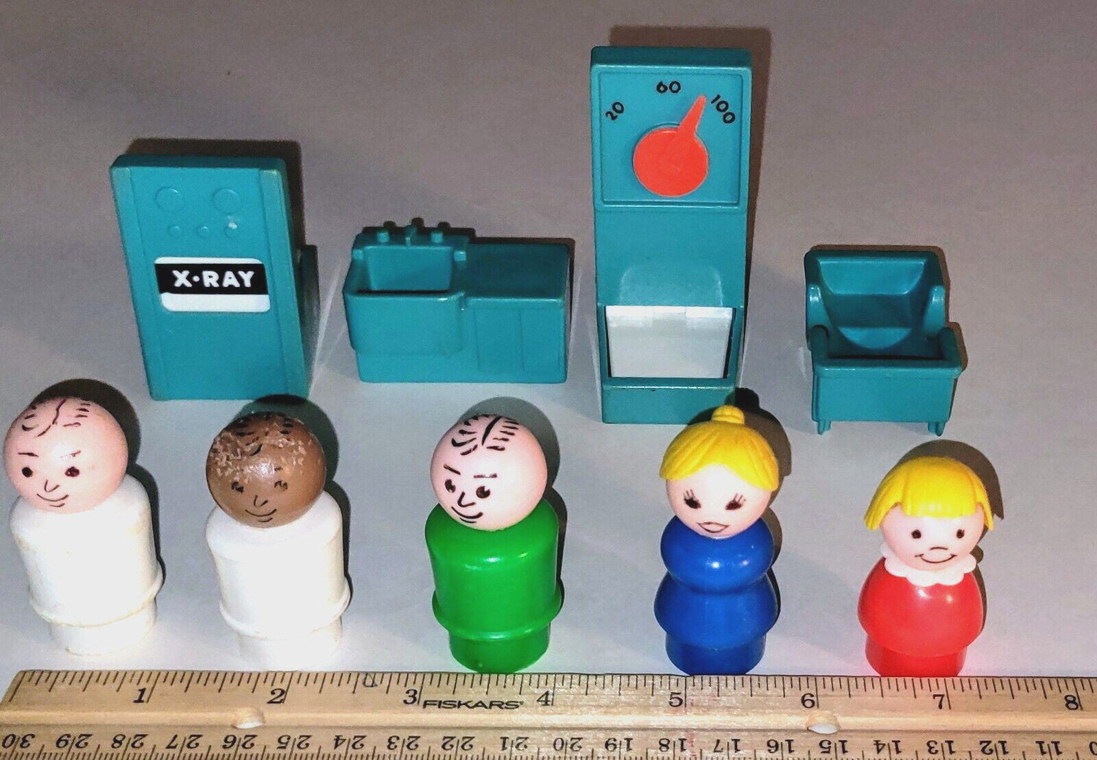 VTG # 931 Fisher Price Little People Replacement Hospital Accessories ~EXCLUSIVE