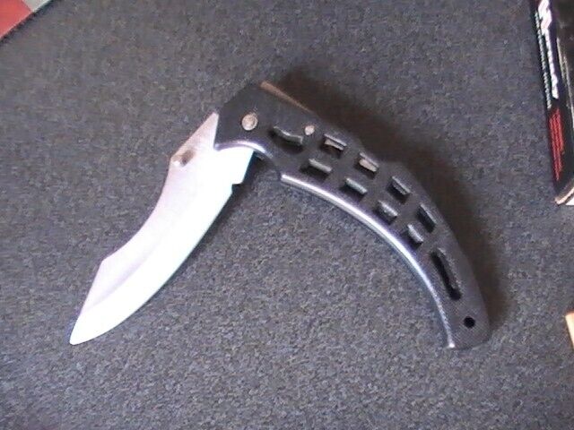 NIB Frost Cutlery Folding Lock-Back Knife W/Belt Clip Stainless Blade Skinner