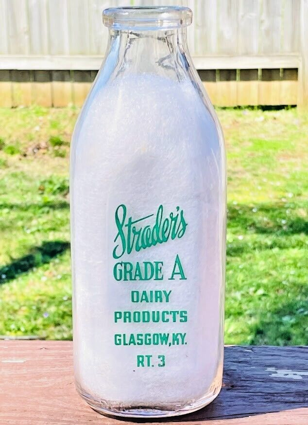 STRADER'S DAIRY Glass Milk Bottle 1952 Glasgow KY Hiseville Kentucky Barren Co.