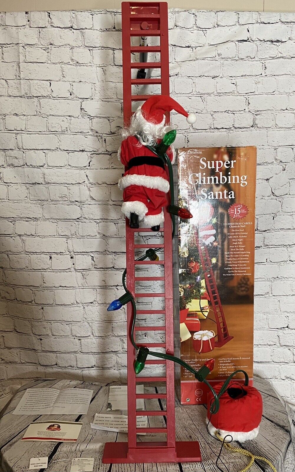 Mr Christmas Super Climbing Santa Clause LED Lights 15 Songs (See Video)