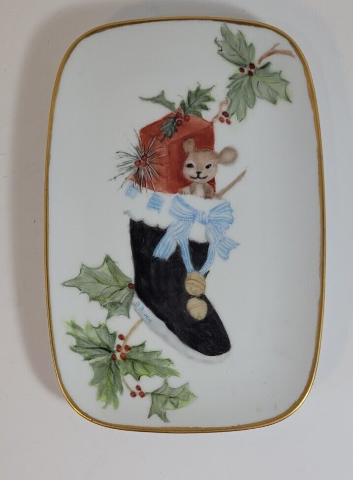 Darling Artist Signed Vintage Christmas Mouse Trinket Tray Kitschy Gold Rim 