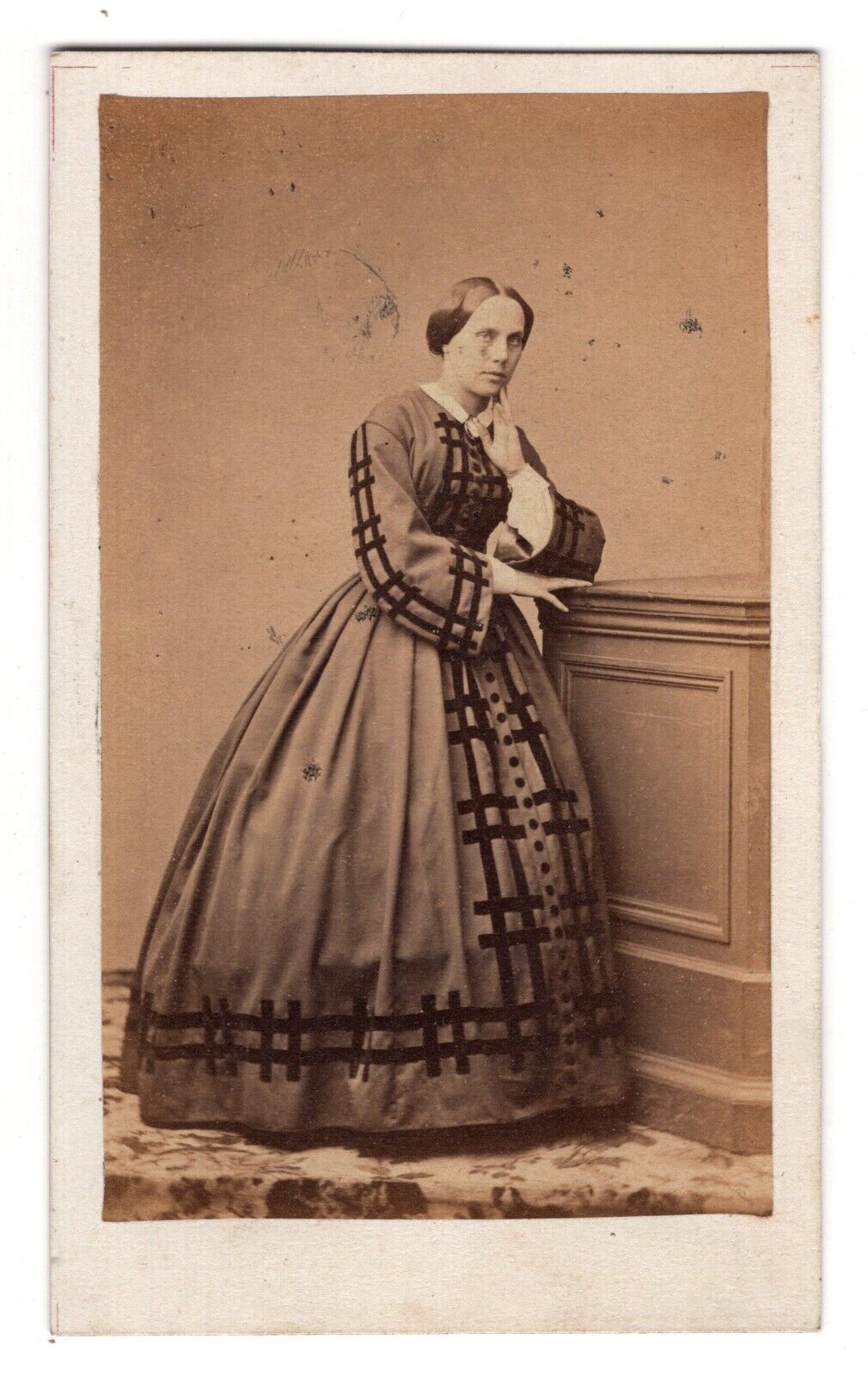 CIRCA 1860s CDV CARETTE YOUNG LADY IN FANCY DRESS LILLE FRANCE