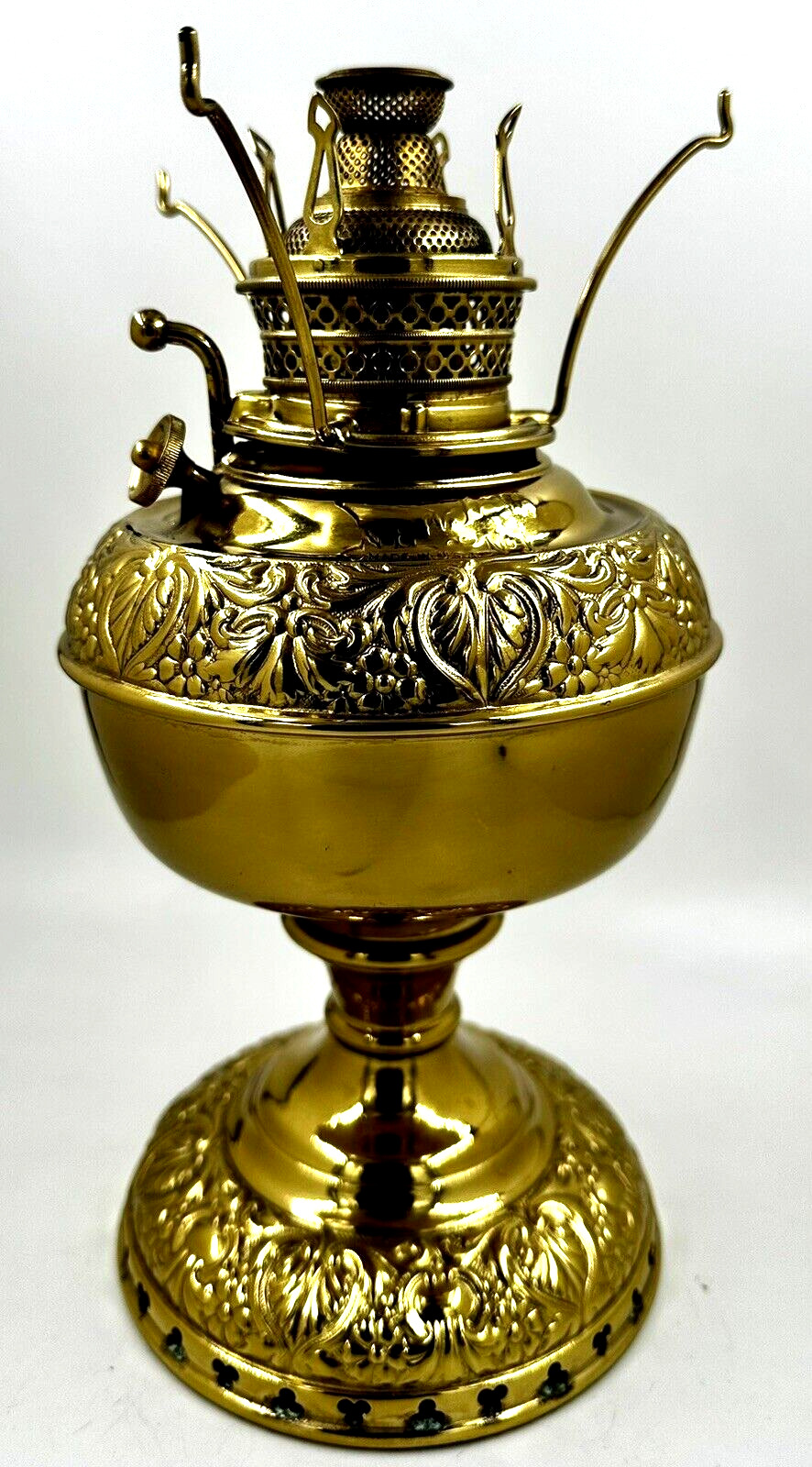 Antique Embossed Brass NEW JUNO Kerosene Oil Lamp w/ Flame Spreader, Burner 1893