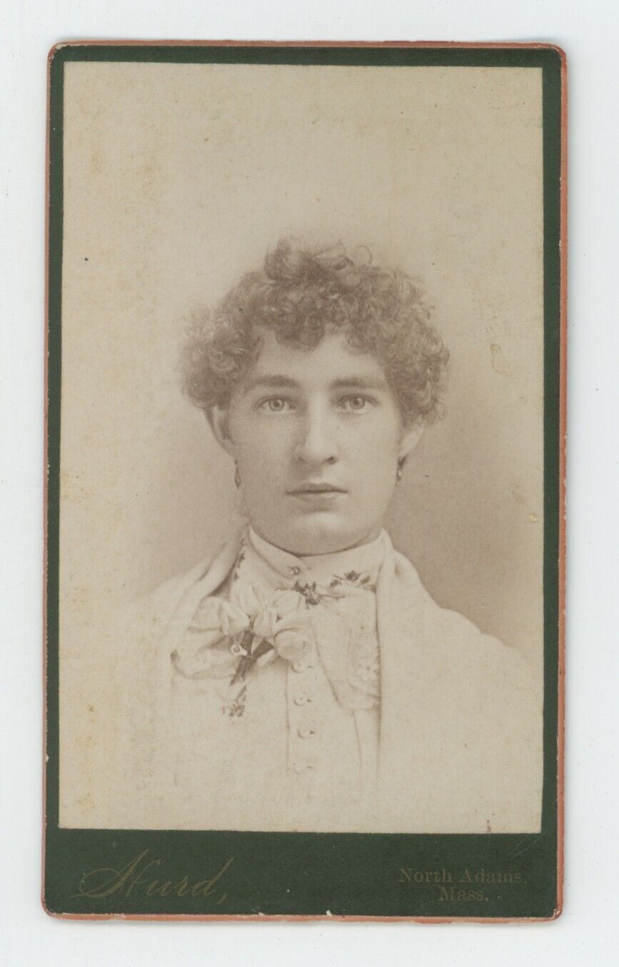 Antique CDV c1870s Beautiful Young Woman With Curly Hair Hurd North Adams, MA