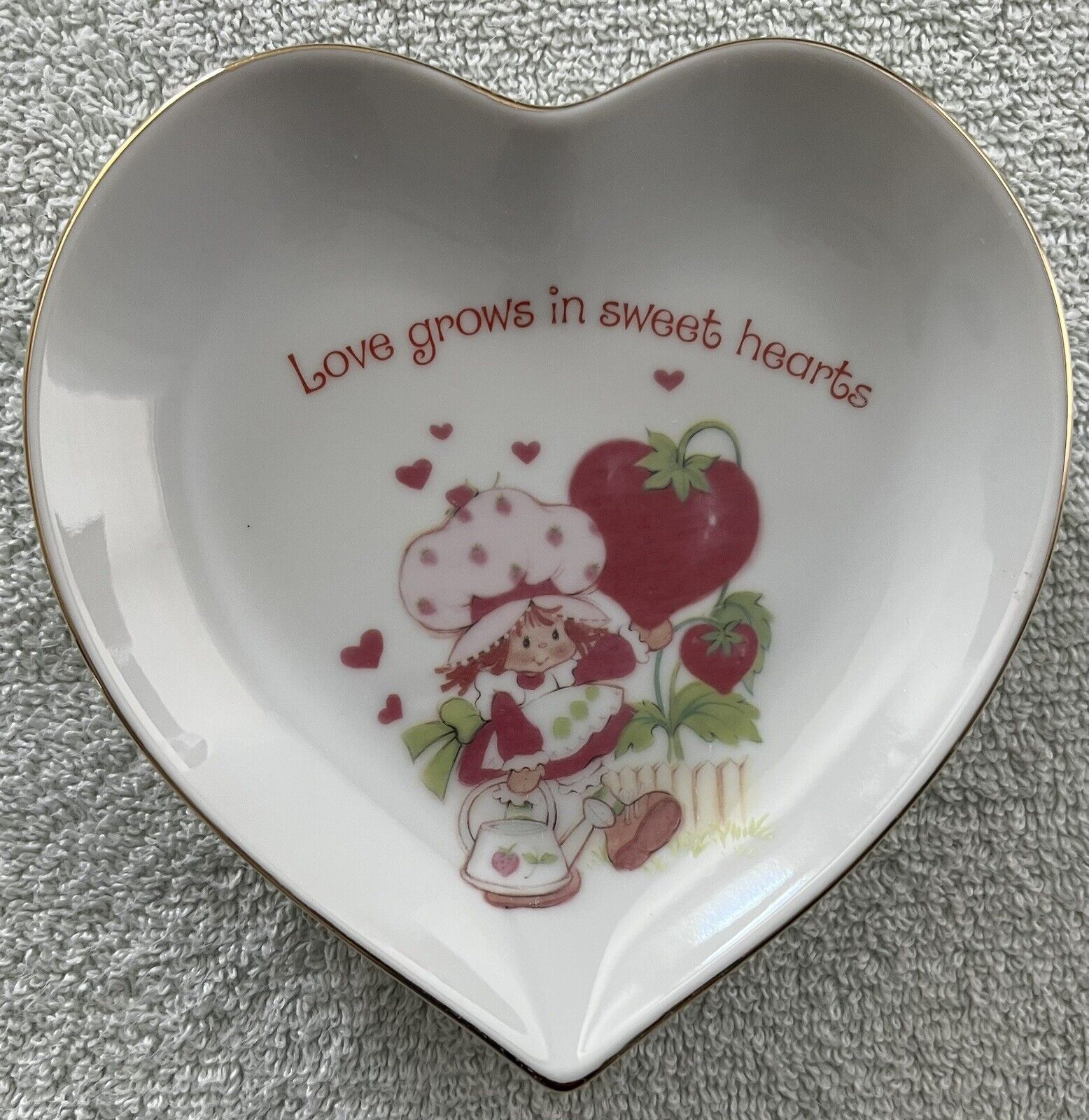 Vintage Strawberry Shortcake “Love Grows in Sweet Hearts” Porcelain Trinket Dish