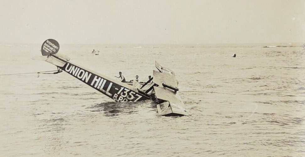 Vintage Aeroplane Co Englewood NJ Plane Crash Wreck Ocean People Original Photo