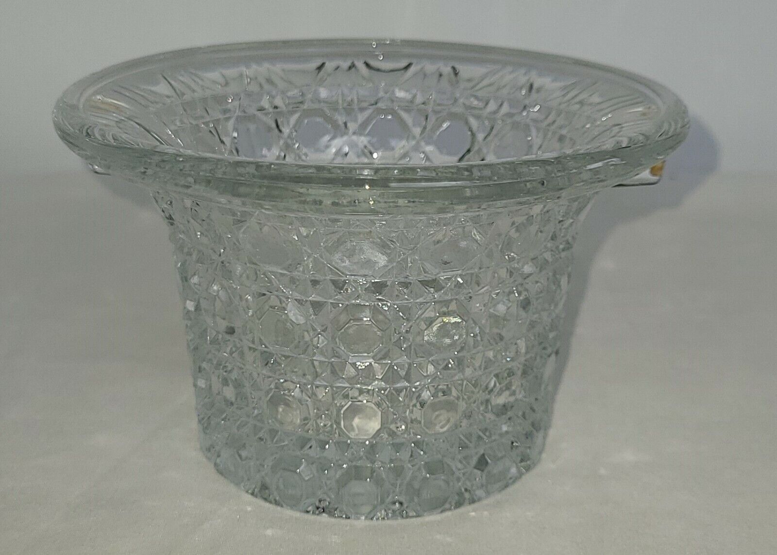 Vintage Avon Collectible Button Design Pressed Clear Glass Candy Trinket Dish