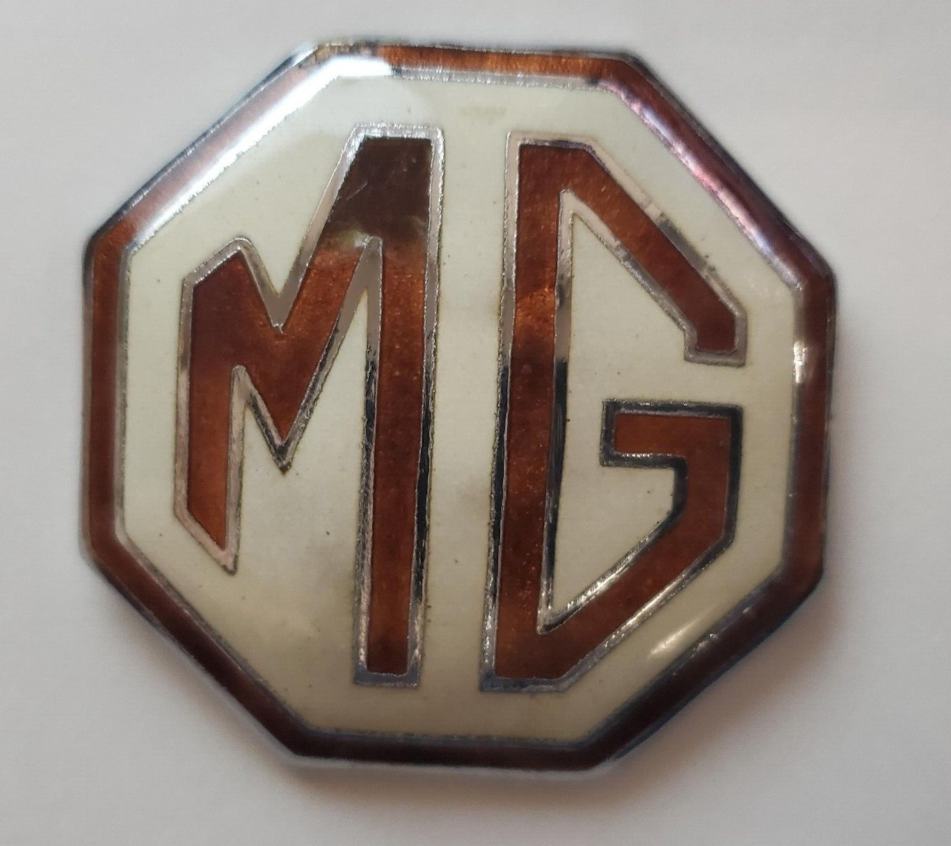 MG Orange Radiator Shroud Badge Emblem 1934-1935 J. Fray B Ham