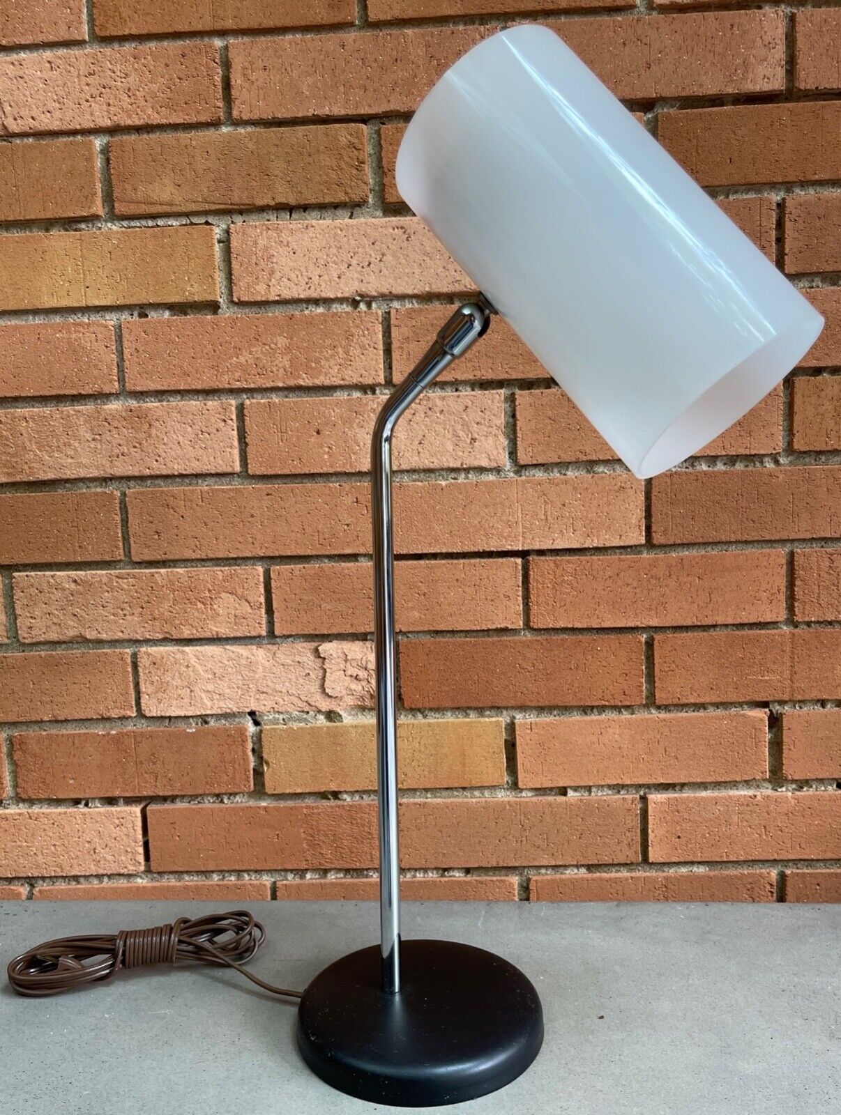 Vintage 1970s Adjustable Chrome Plastic Cylinder Shade Lamp Mid Century Lighting