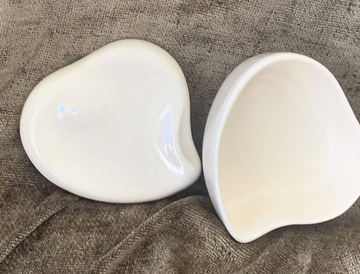 Elsa Peretti for Halston Lidded Heart Shaped Ceramic Powder Box Valentine’s Day