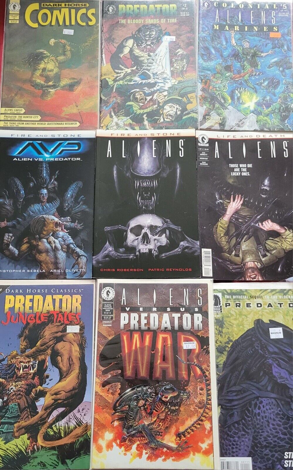 Dark Horse Comics Lot Of 10: Aliens, Predator,  AVP, Alien Versus Predator 