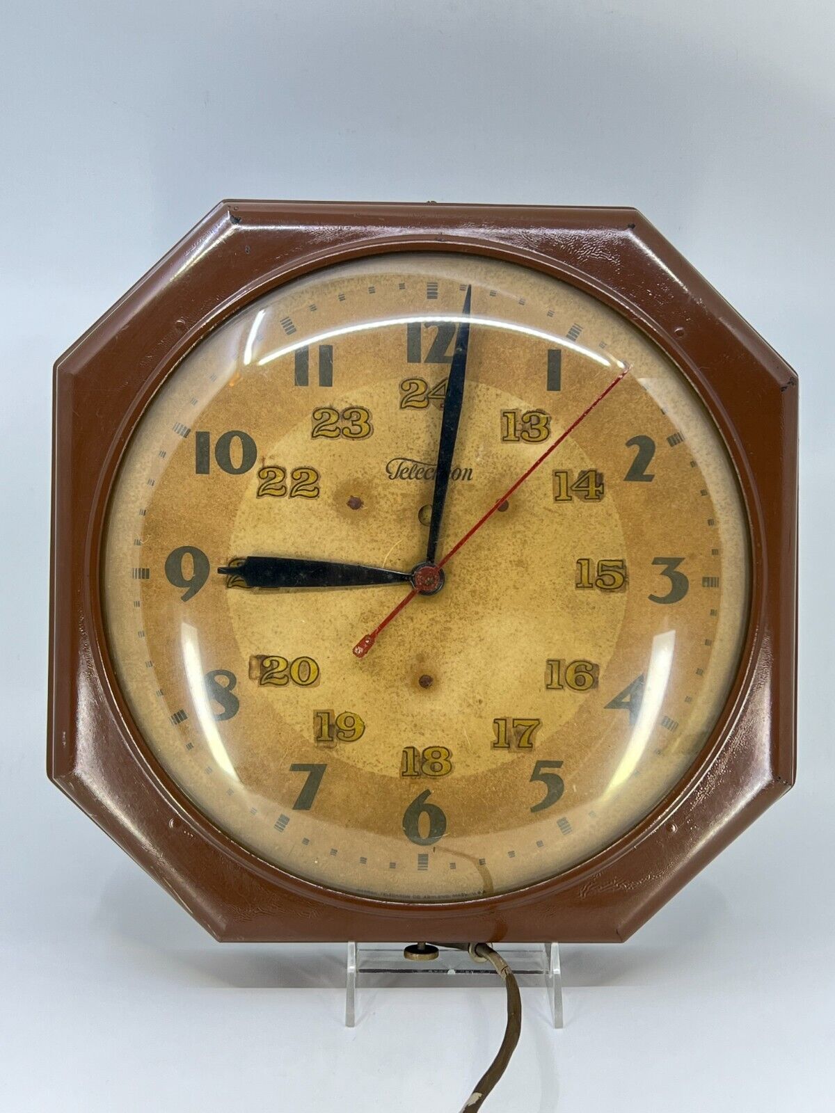 1940s Vintage Telechron wallclock with awesome patina (TESTED)