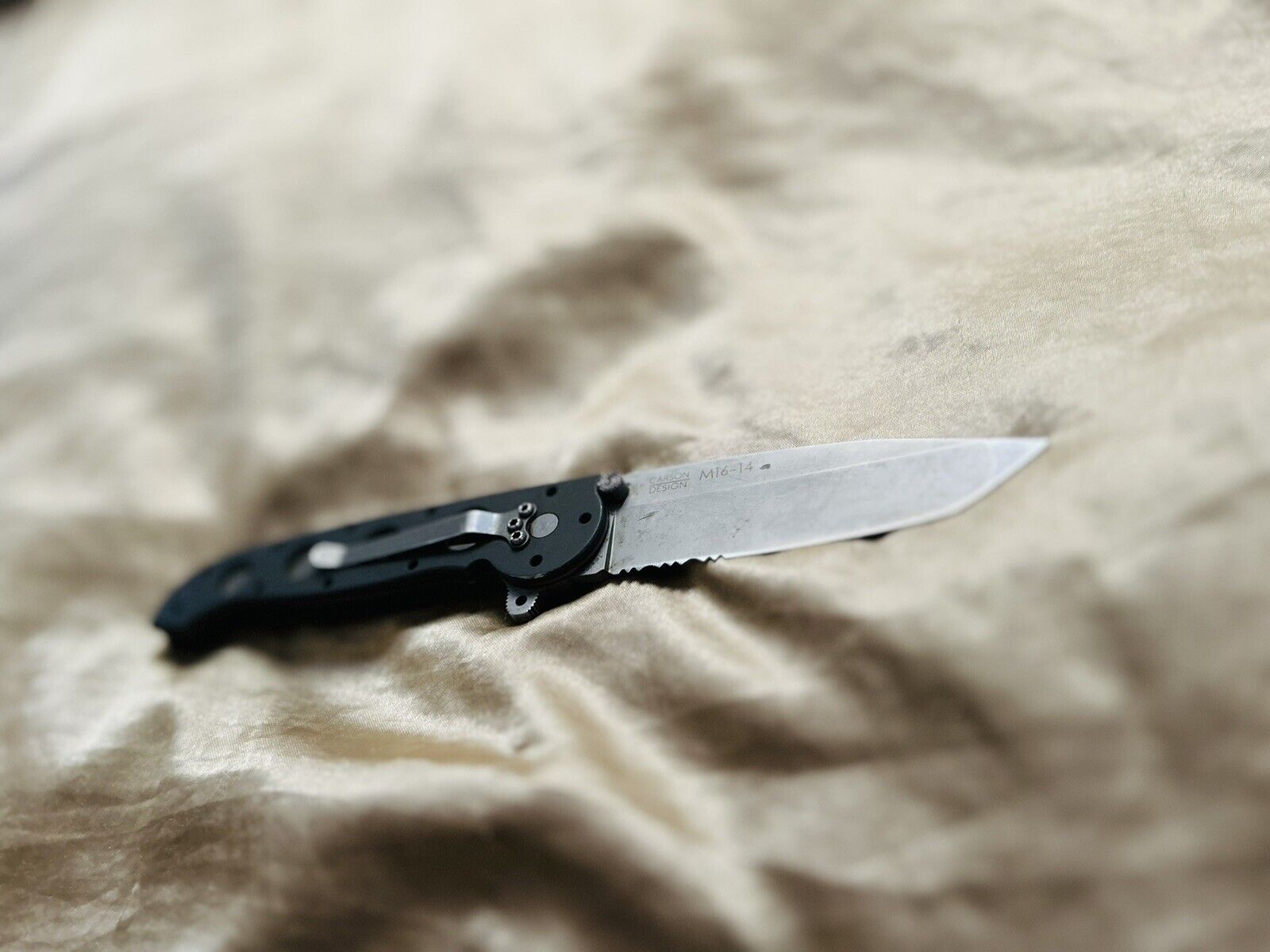 CRKT M16-14 Pocket Knife -  Liner Lock  Handle - Carson Design