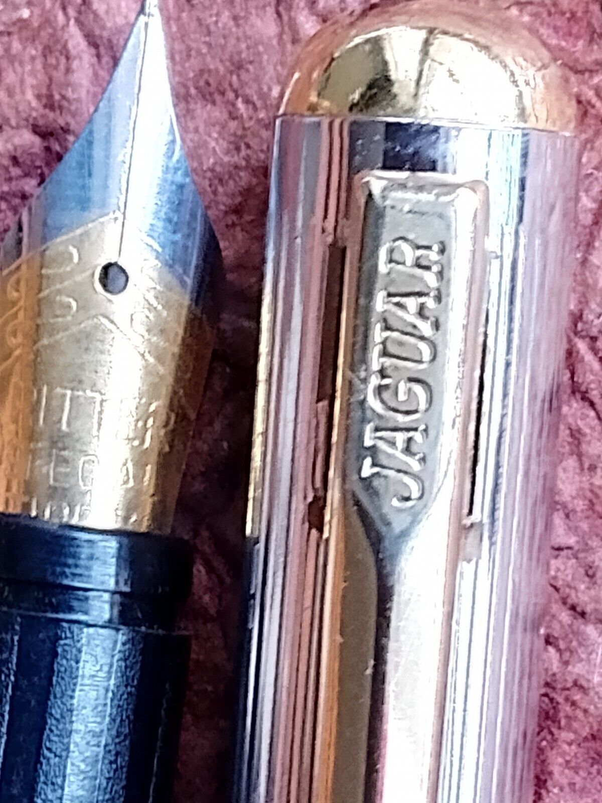 Elegant JAGUAR Fountain Pen METAL