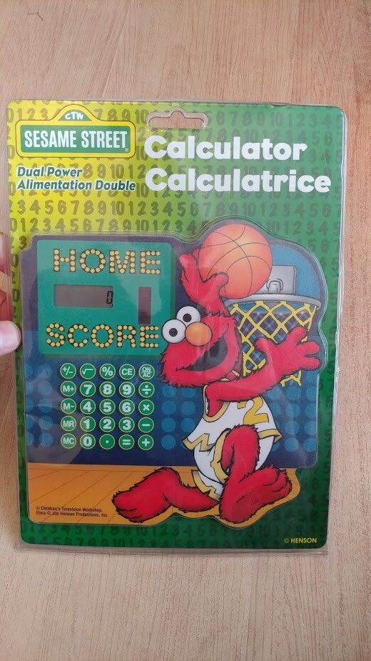 Elmo Calculator - Sesame Street - 1997 - Dual Power *** Very Rare ***