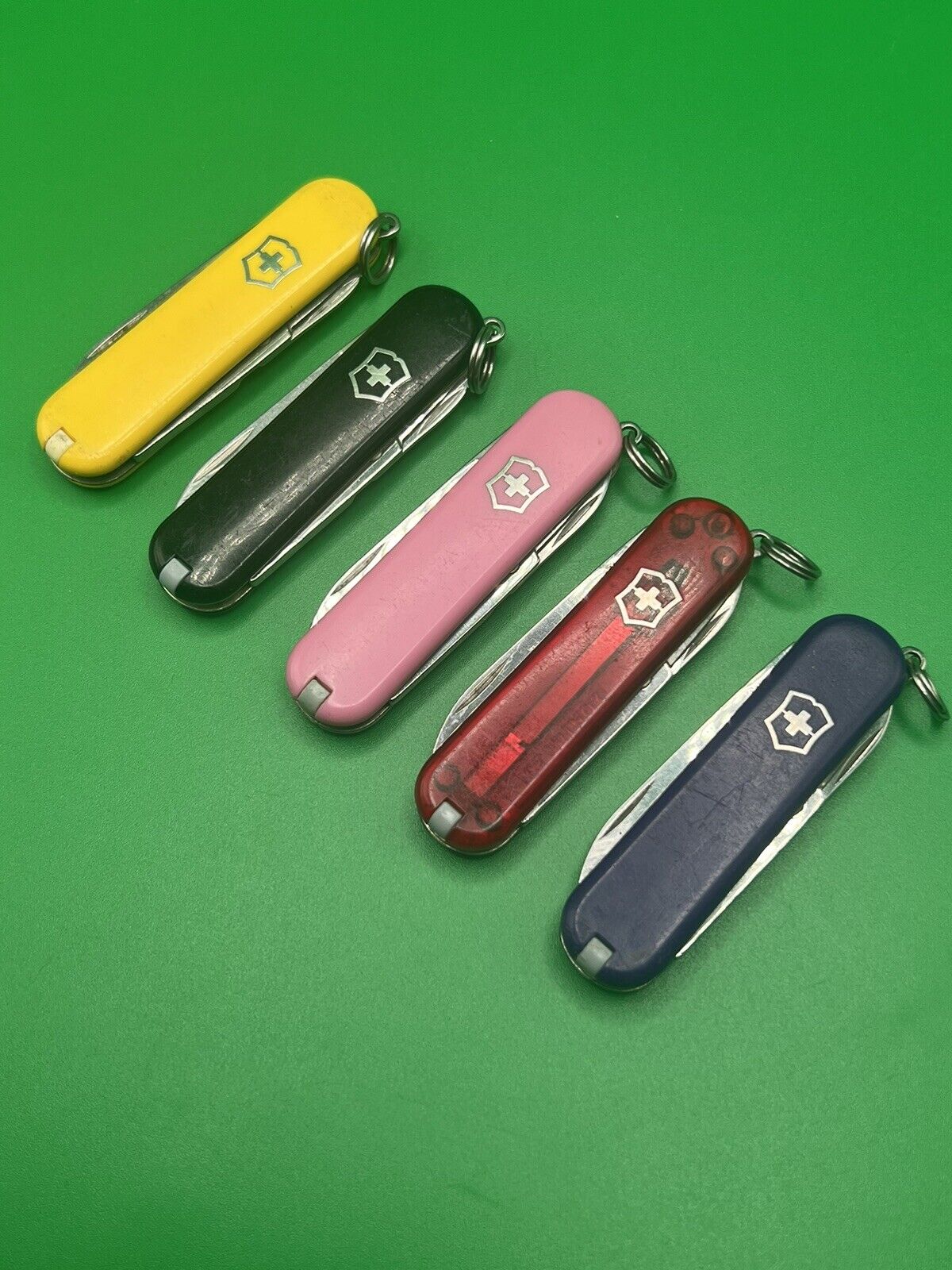 Lot of 5 Victorinox Classic Sd Swiss Army Knives - Multi colors