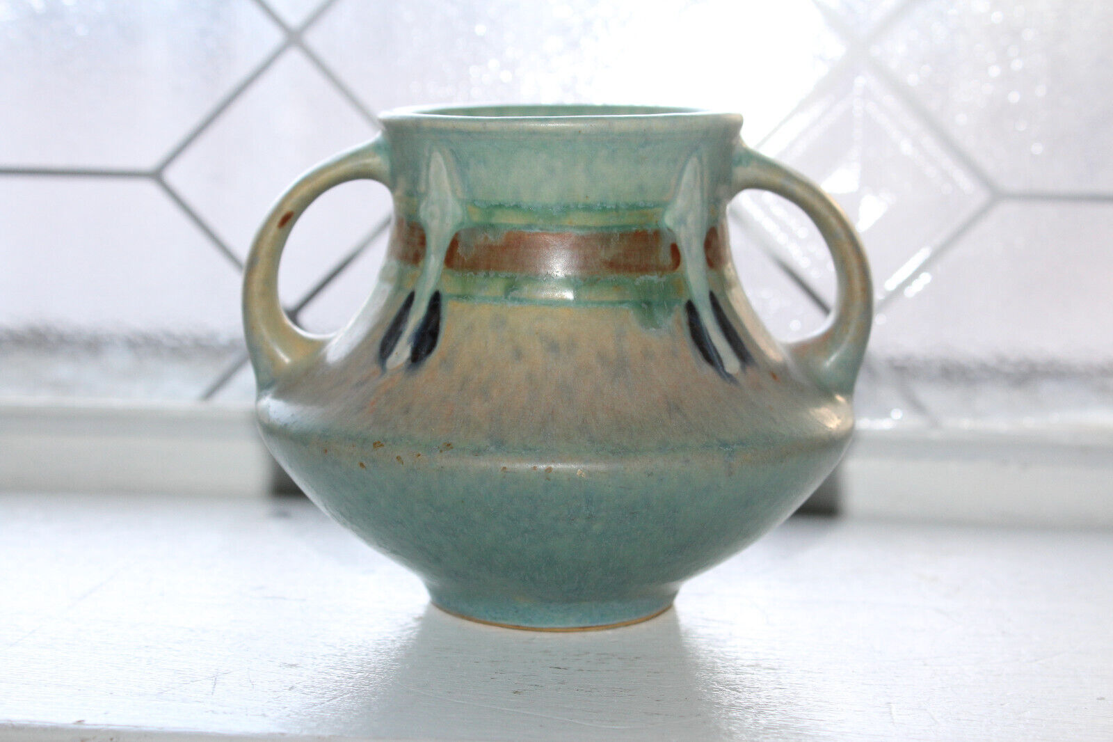 Vintage 1931 Art Deco Roseville Pottery Montacello Handled Vase 555
