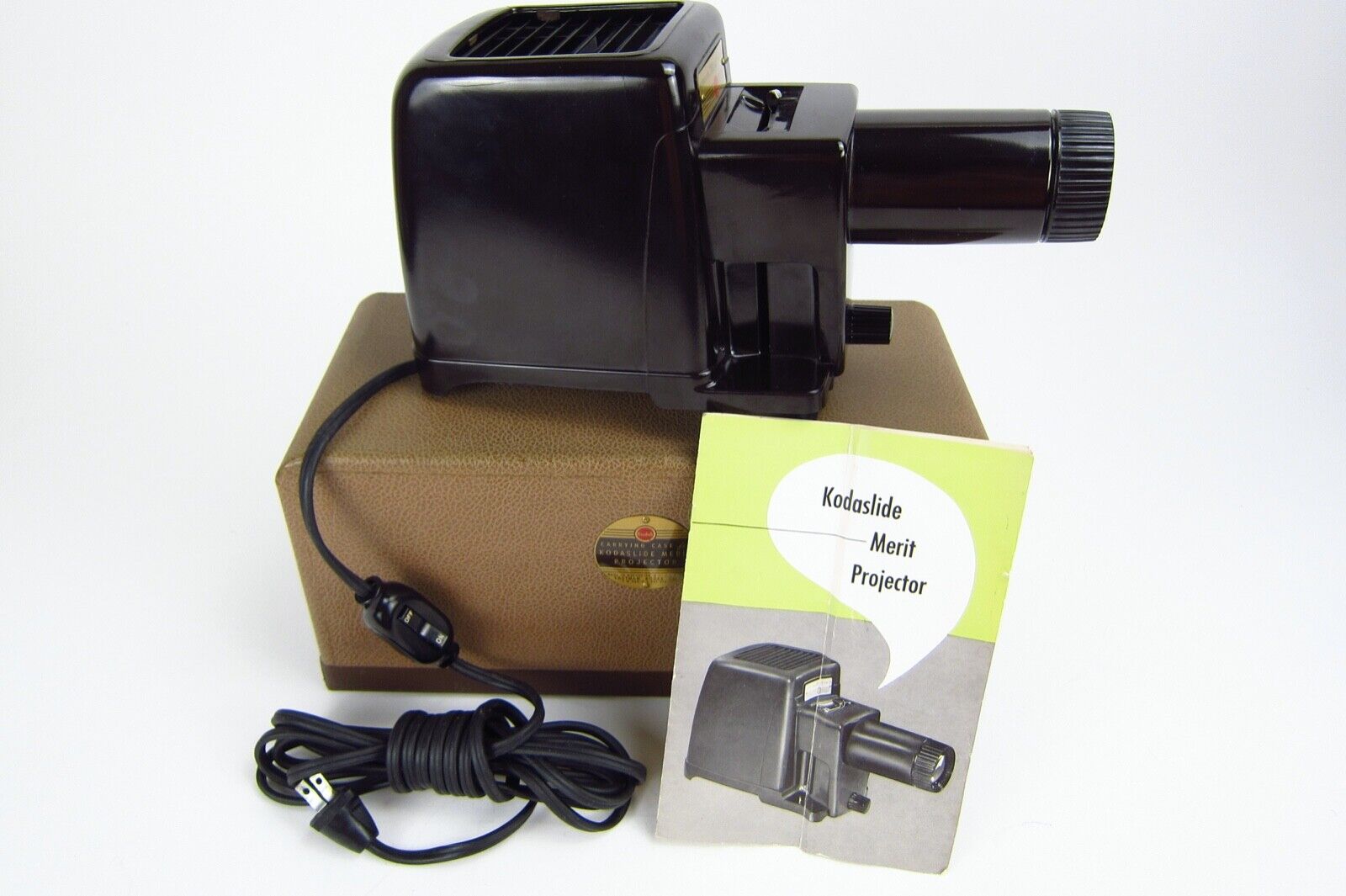 Vintage Kodaslide Merit Projector Eastman Kodak Co with Carrying Case and Manual