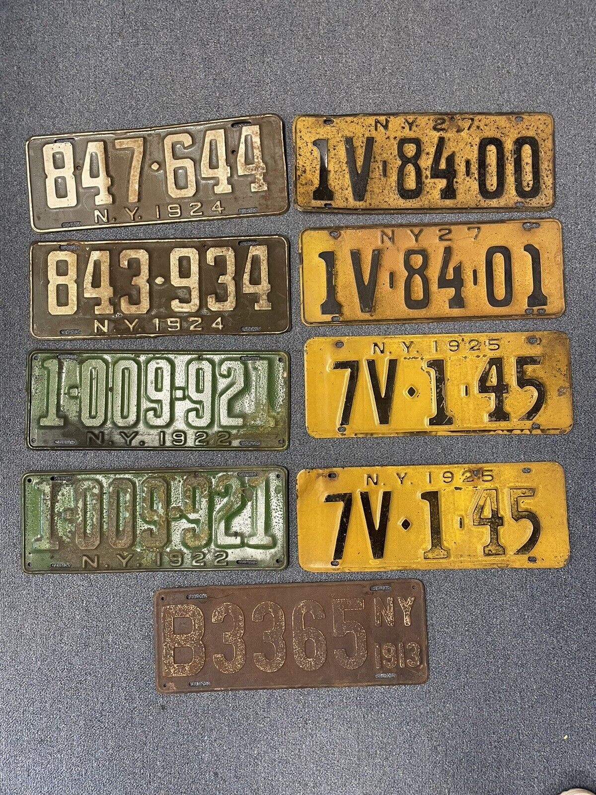 **Century Old NEW YORK License Plate LOT**
