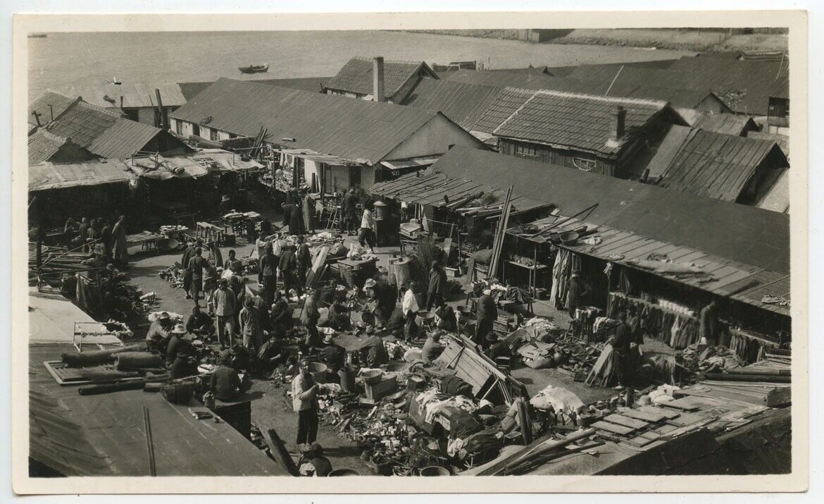 Original 1930's China Chinese Outdoor Market w many People Photo 3 3/8