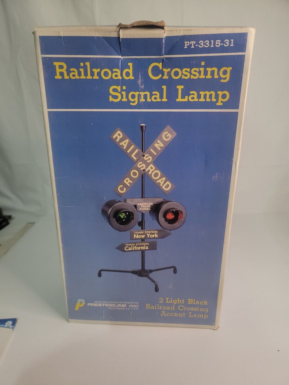 Vintage Prestigeline Inc Railroad Crossing Signal Lamp