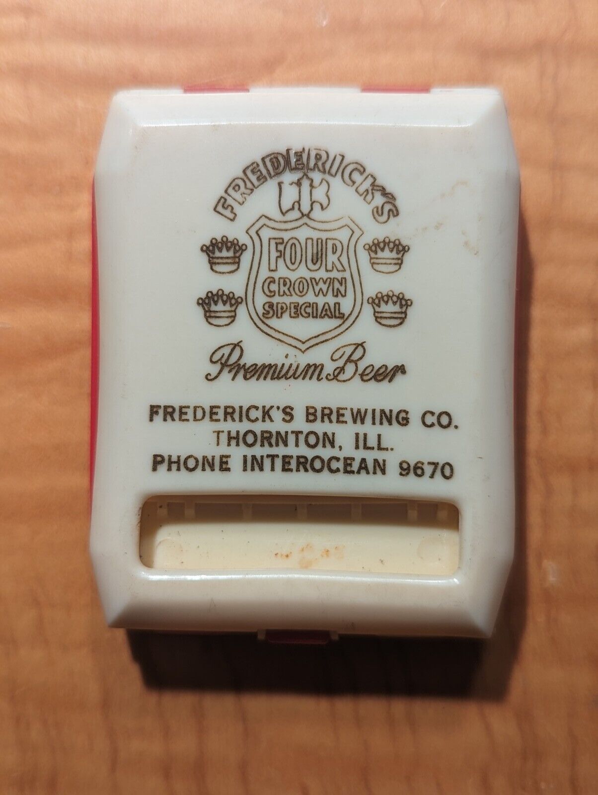 1940s Frederick\'s Brewing Company Thornton Illinois Plastic Reed Case? $25