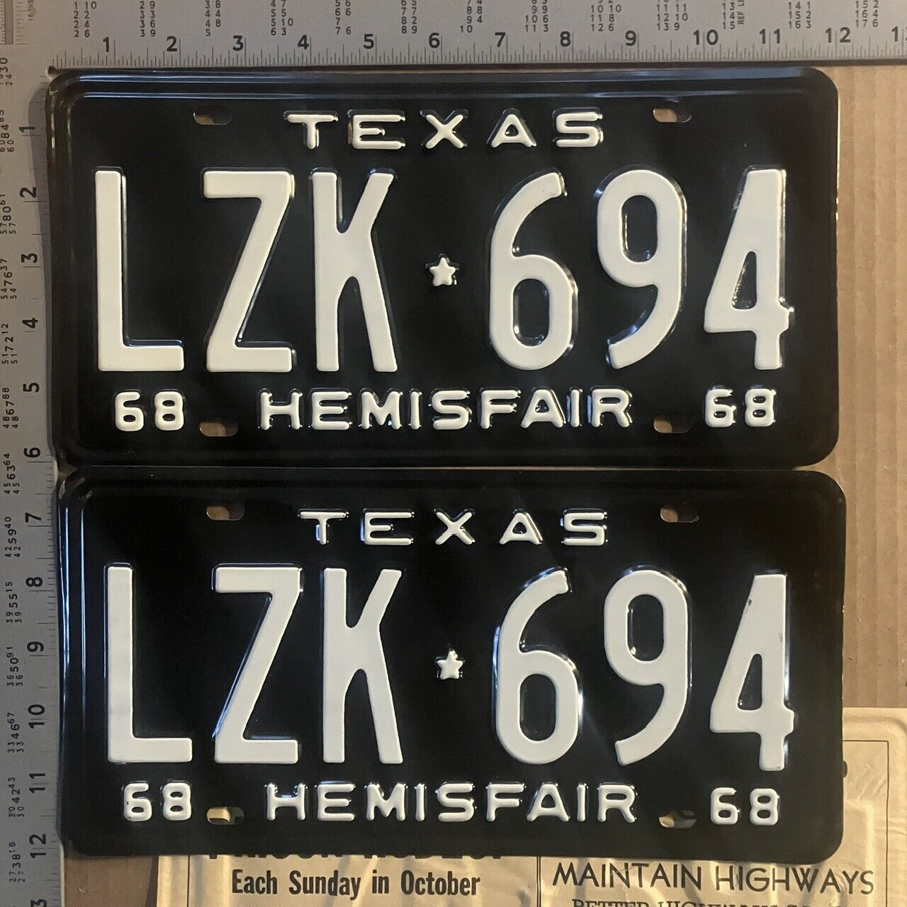 1968 Texas license plate pair LZK 694 YOM DMV Hemisfair NOS unused 13756