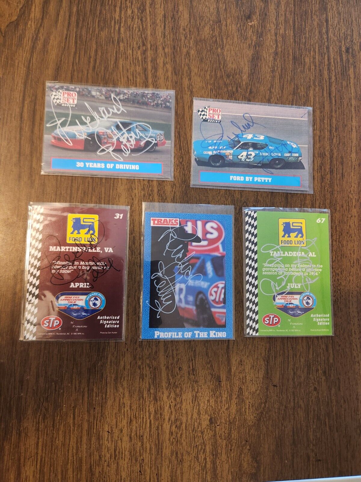 Richard Petty Lot of 5 Autographed Trading Cards