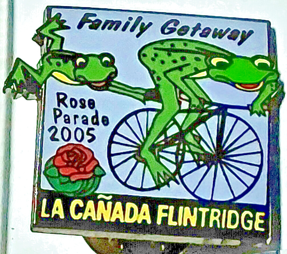 Rose Parade 2005 La Canada Flintridge Family Getaway 116th TOR Lapel Pin