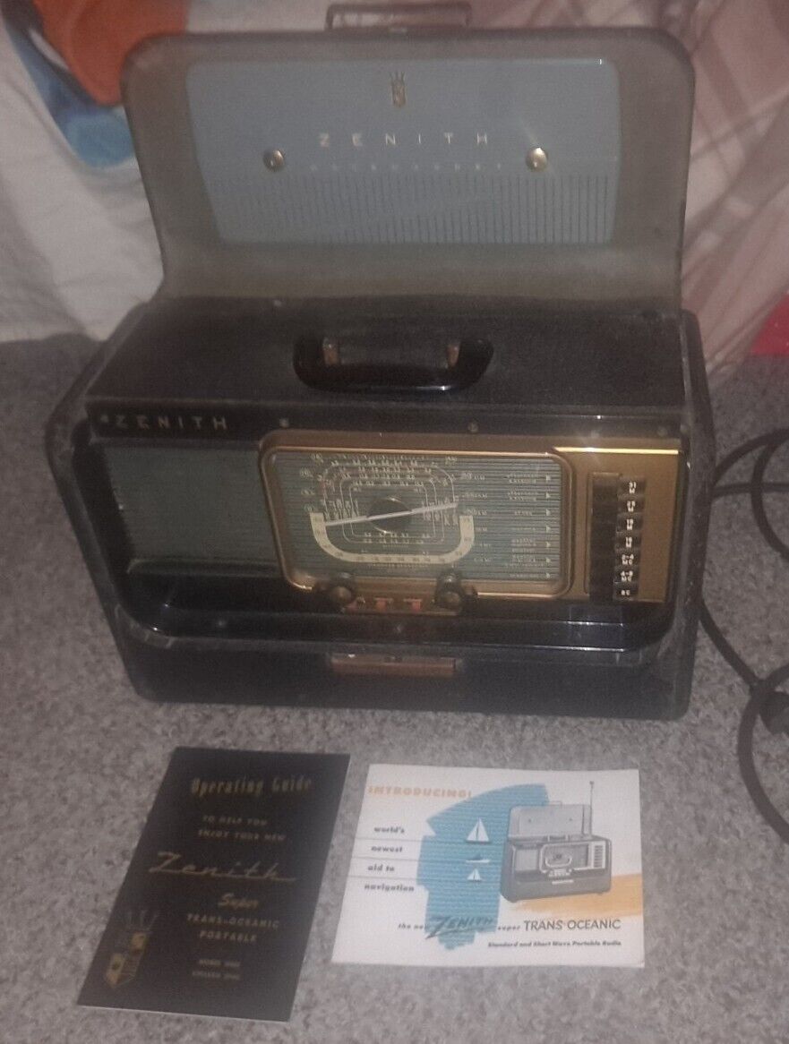 Vintage Zenith Trans Oceanic Model H500 Shortwave Radio W/ 2 Manuals