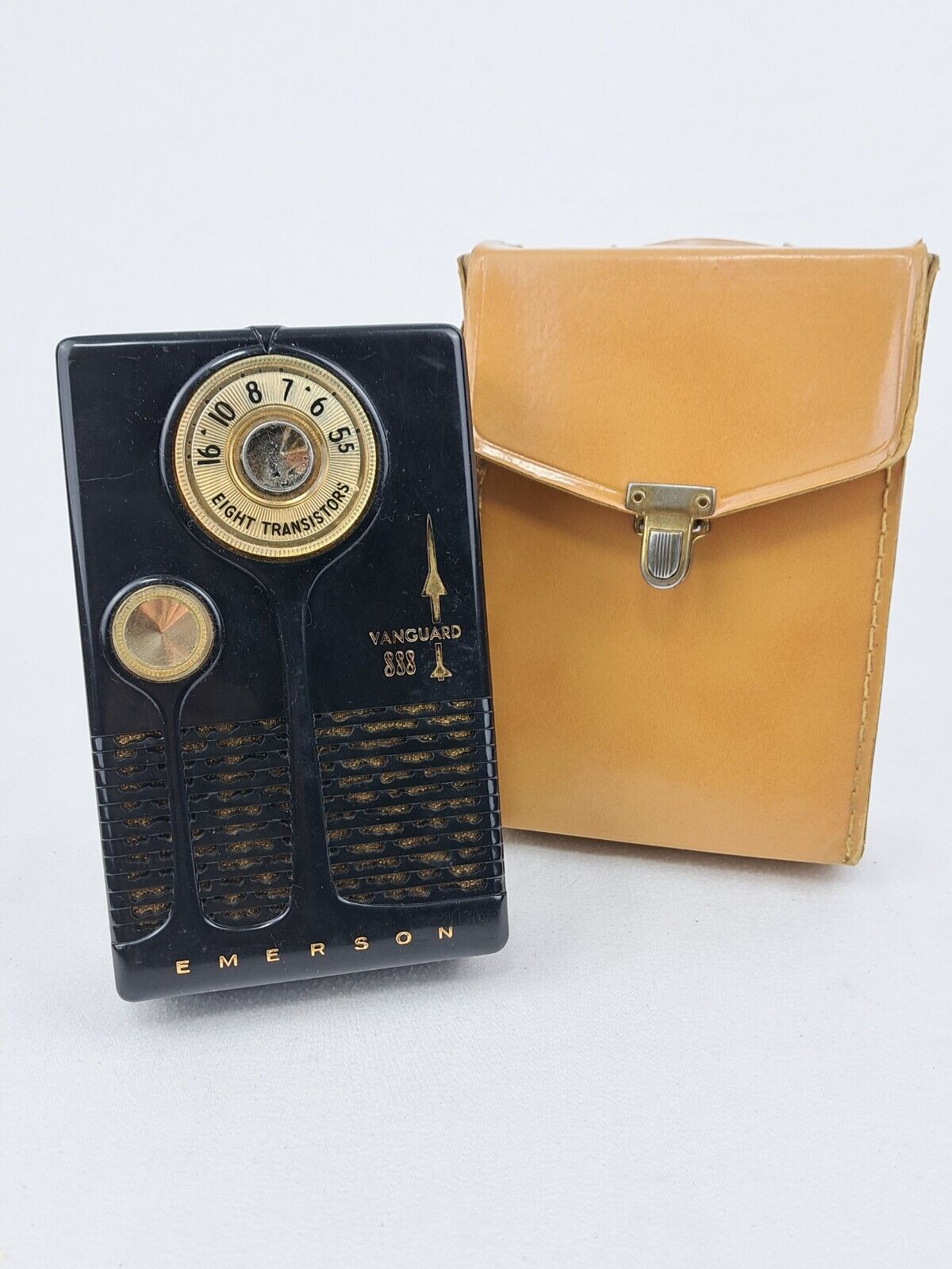 Emerson Vanguard 888 Nevabreak Transistor Radio Black w Tan Leather Case