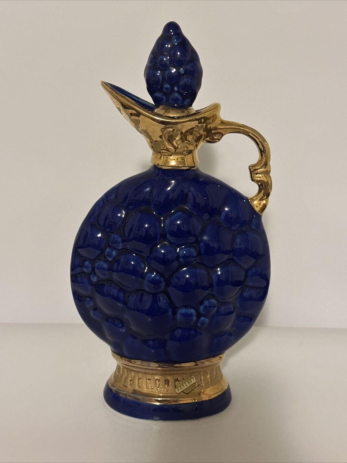 Jim Beam Grapes Decanter Bottle EMPTY Genuine Regal China Gold Trimmed 1960s