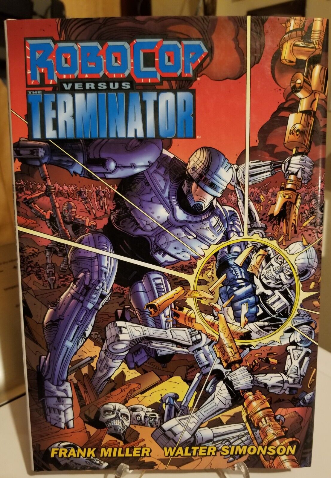 Robocop vs Terminator Trade Hardcover, Dark Horse Comics, Out of Print, Rare