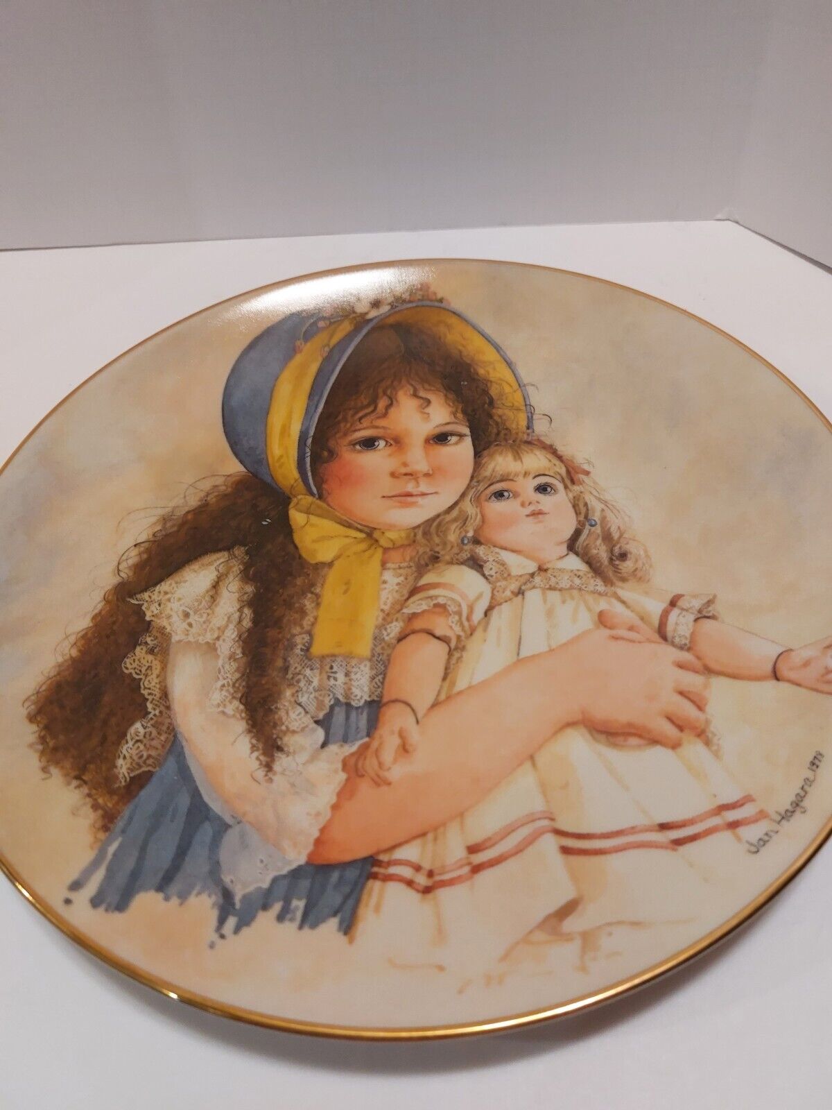 Yesterdays Children Plate Collection, Lisa And The Jumeau Doll