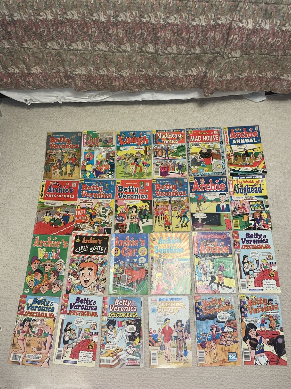 Archie’s Series Vintage Mixed Editions Magazines Lot of 24 MRA#12