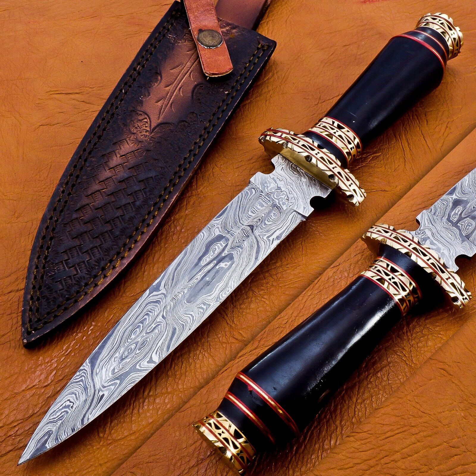 Custom Handmade Damascus Steel Hunting Dagger With Sheath & Buffalo Horn Handle