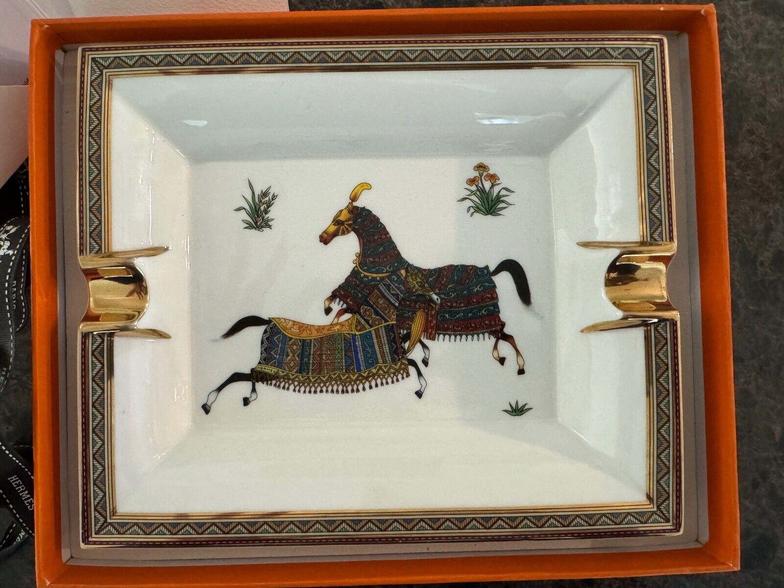 HERMES Large CIGAR ASHTRAY  - Cheval d'Orient - WITH BOX- MADE IN FRANCE 