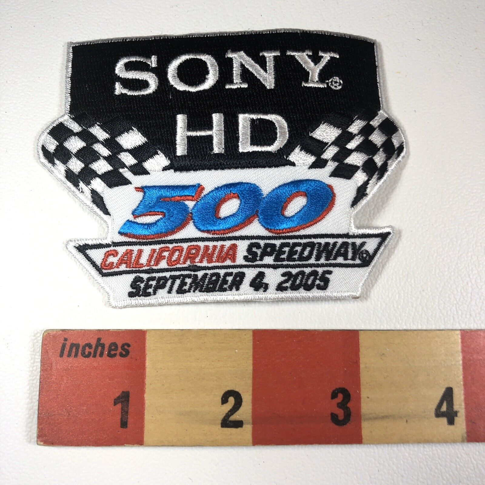 2005 SONY HD 500 At CALIFORNIA SPEEDWAY Car Race Patch S04C