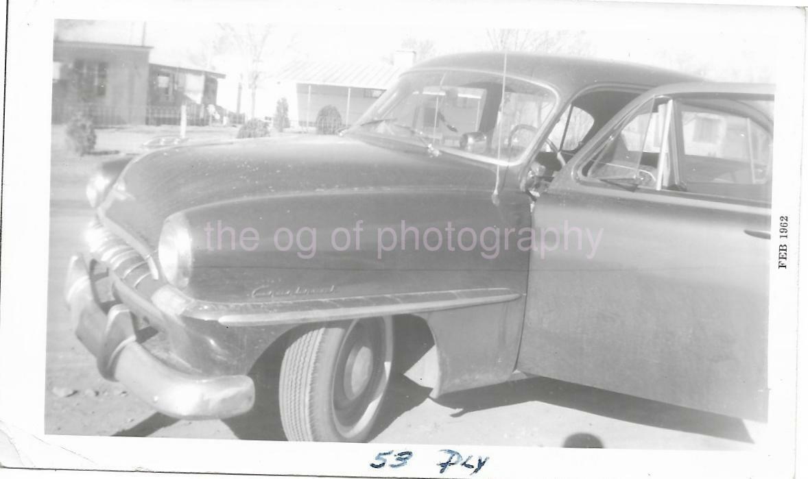 Vintage 60's FOUND PHOTO OF A 50's CLASSIC CAR bw  Original 011 7 Y