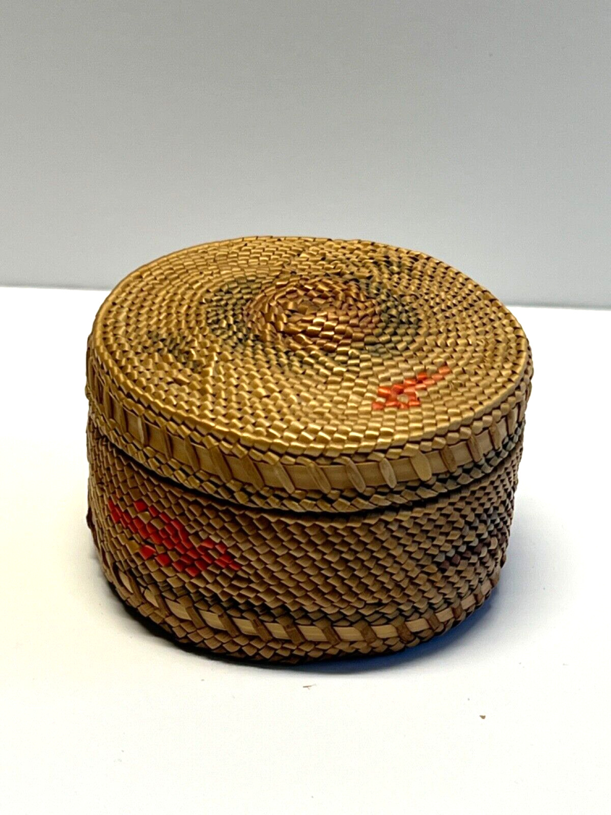 Antique Nootka Northwest Coast Native American Indian Lidded Basket; Lot 17