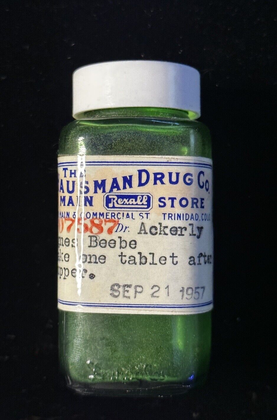 1950s Duraglas Green Pharmacy Drugstore Empty Prescription Pill Bottle EUC VTG