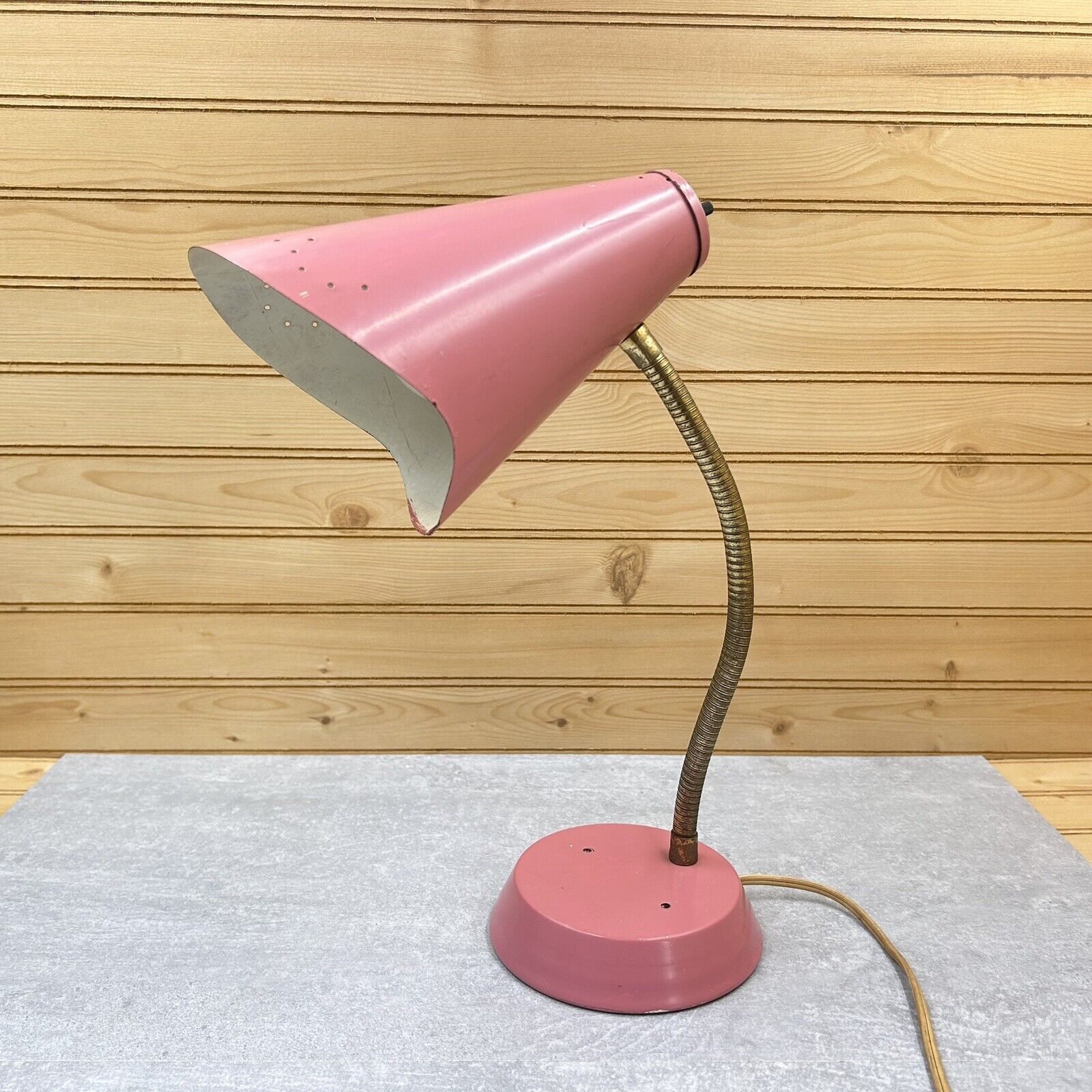 Vintage Mid Century Pink GE Desk Lamp Industrial Metal Gooseneck Flexible