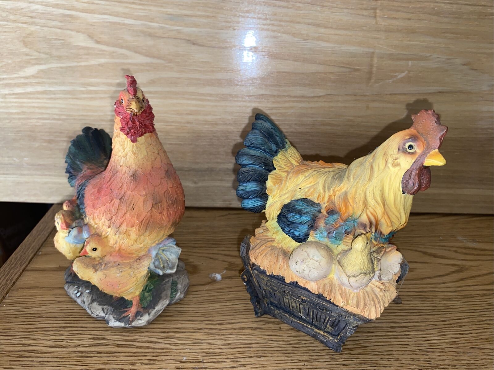 Vtg Lot Of 2 - Standing Hen W/Chicks And Laying Hen 6”x5”x3” Resin Very Colorful