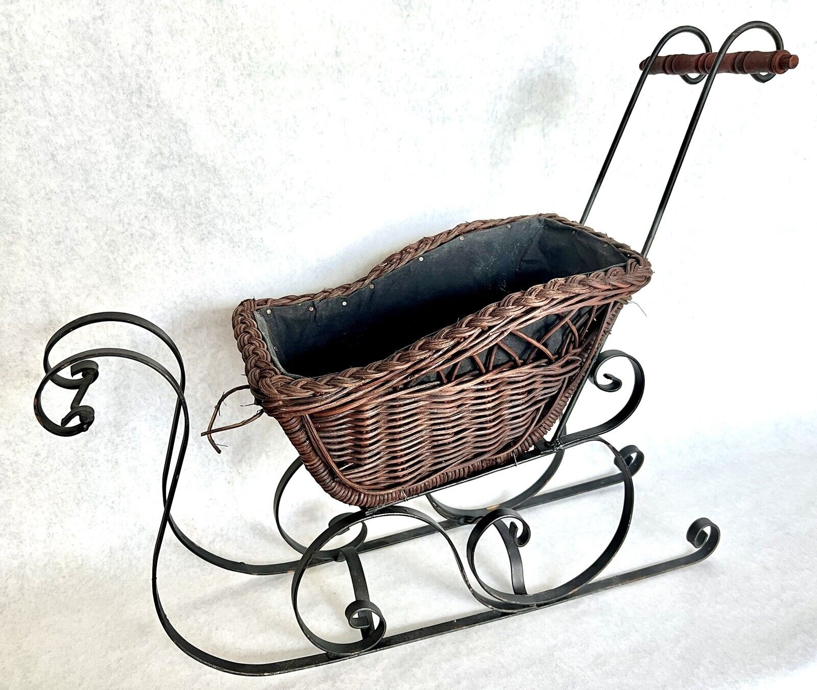 Vintage Sleigh, Iron & Wicker, Holiday Decor or Doll Sleigh, Collectible 24” In.
