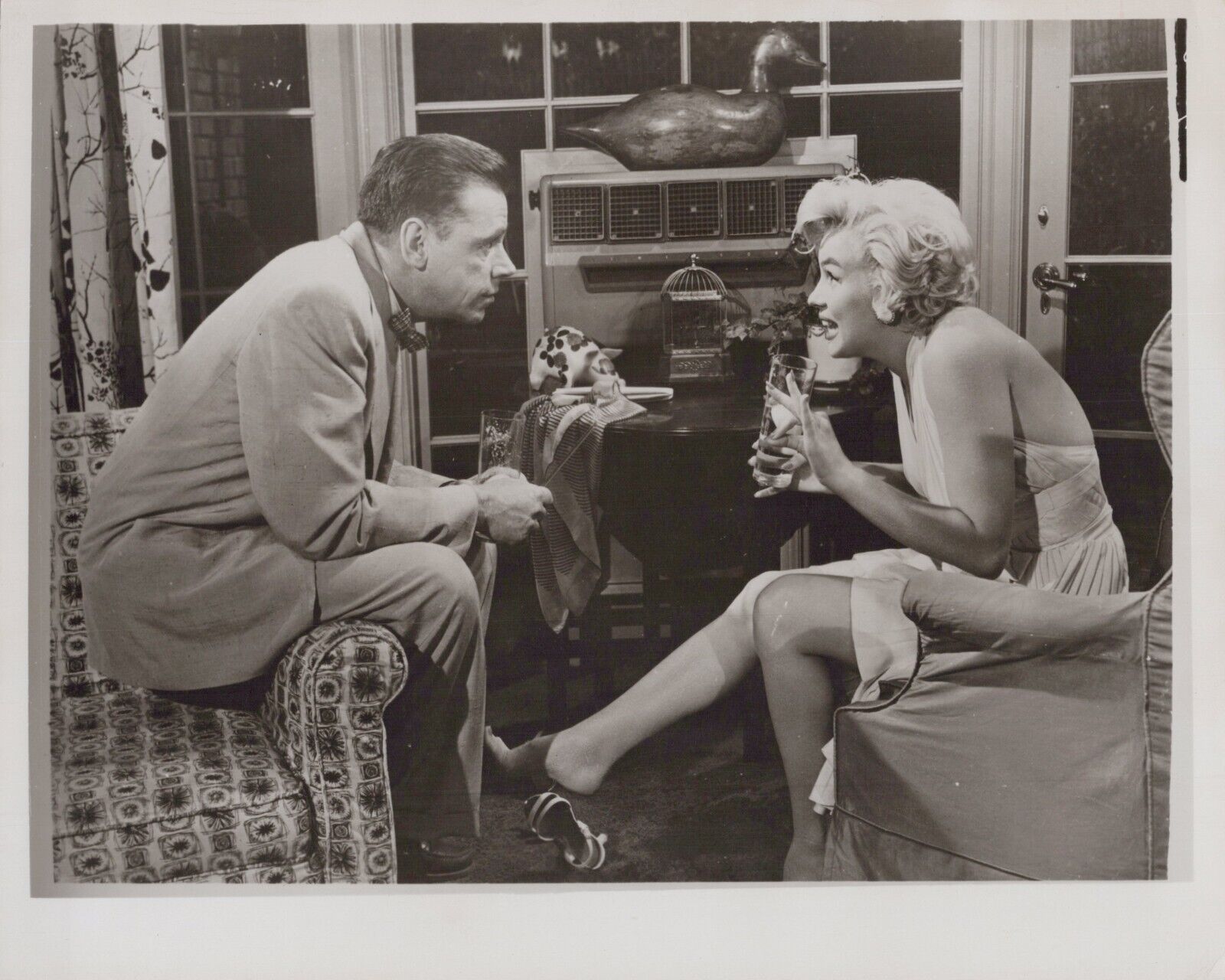 Marilyn Monroe + Tom Ewell (1950s) ❤ Original Vintage Movie Scene Photo K 393