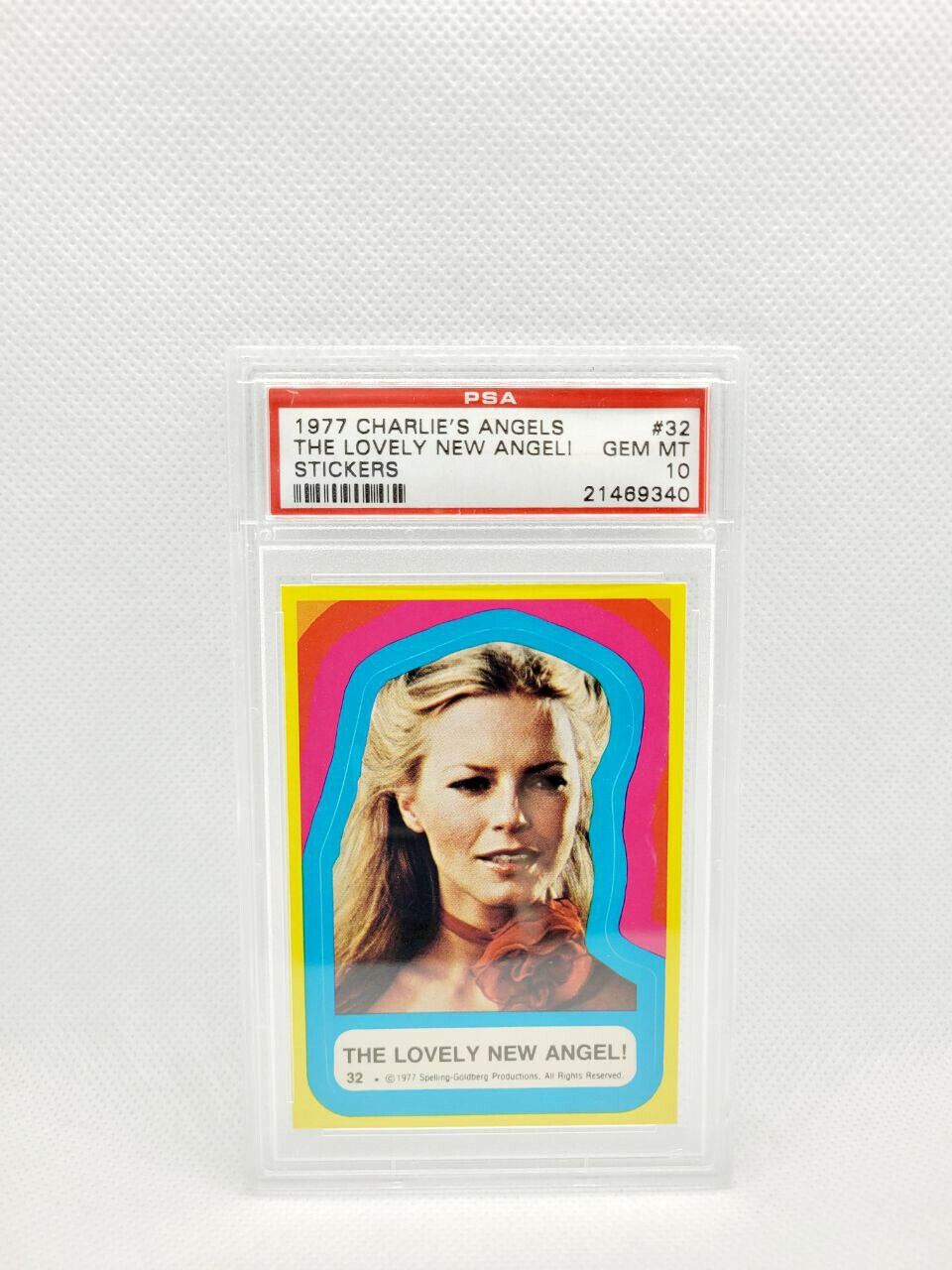 1977 Charlie\'s Angels #32 The Lovely New Angel Stickers PSA 10