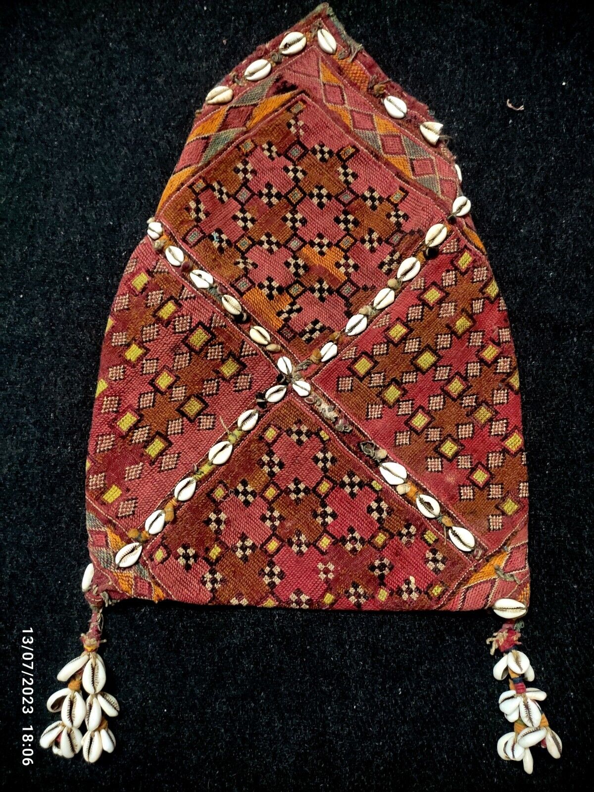 antique vintage Indian banjara bag kutchi rabari ethnic tribal handmade boho bag