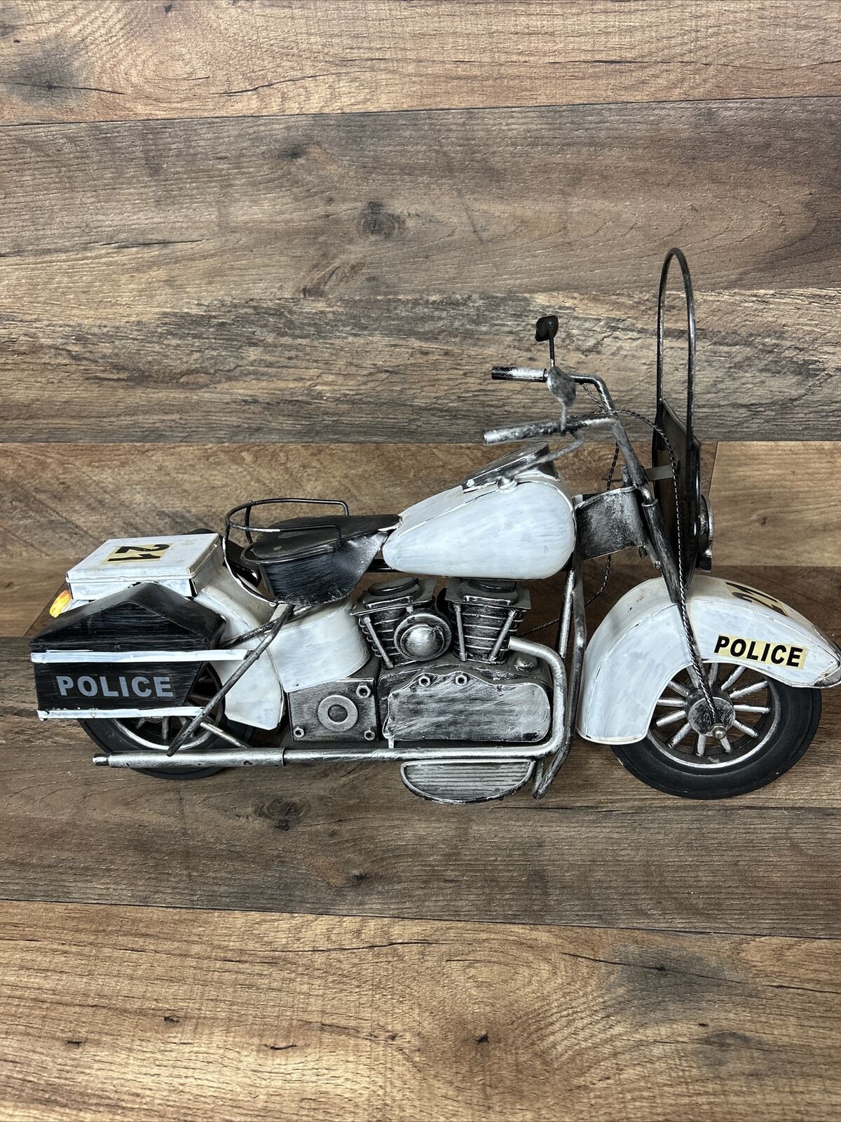 Harley Davidson Police Policeman Motorcycle 21 Glide Replica Toy