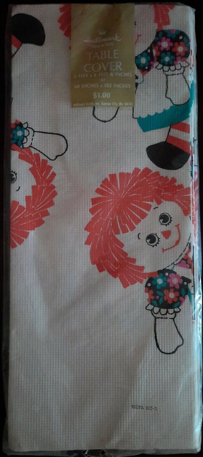 Vintage Raggedy Ann Andy Table Cover 60\