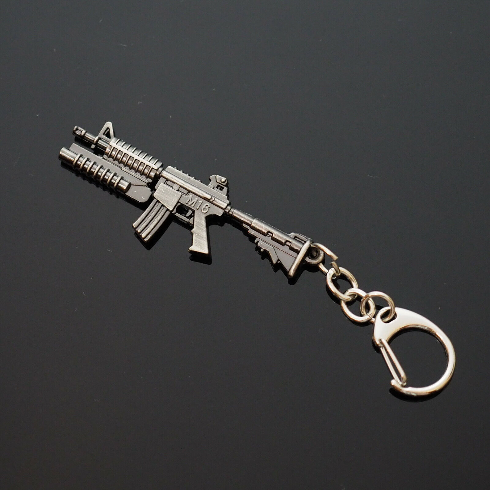 Black M16 Keychain Rifle Machine Gun Model Metal Keyring Key Ring Chain